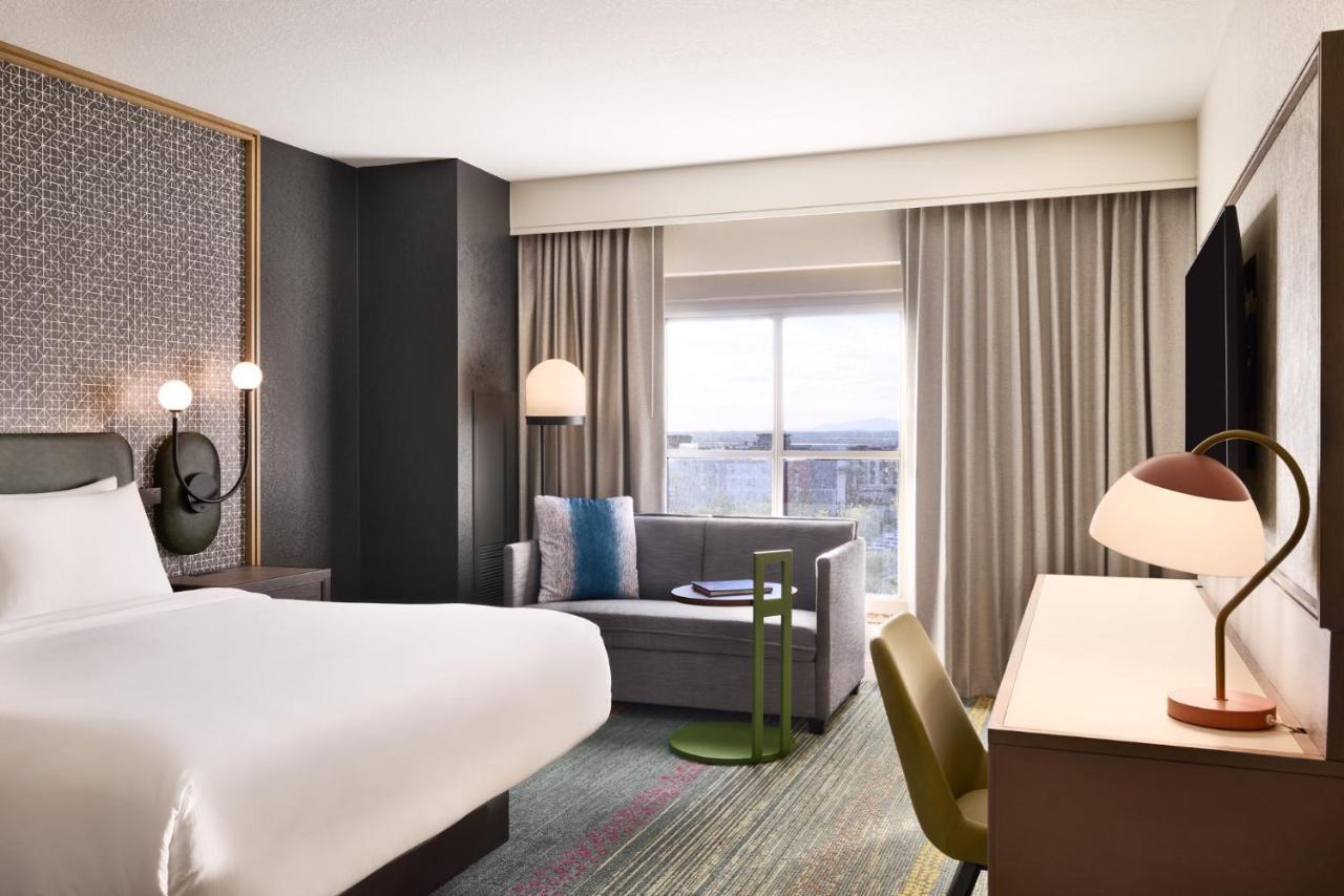 Renaissance Phoenix Glendale Hotel&Spa Extérieur photo
